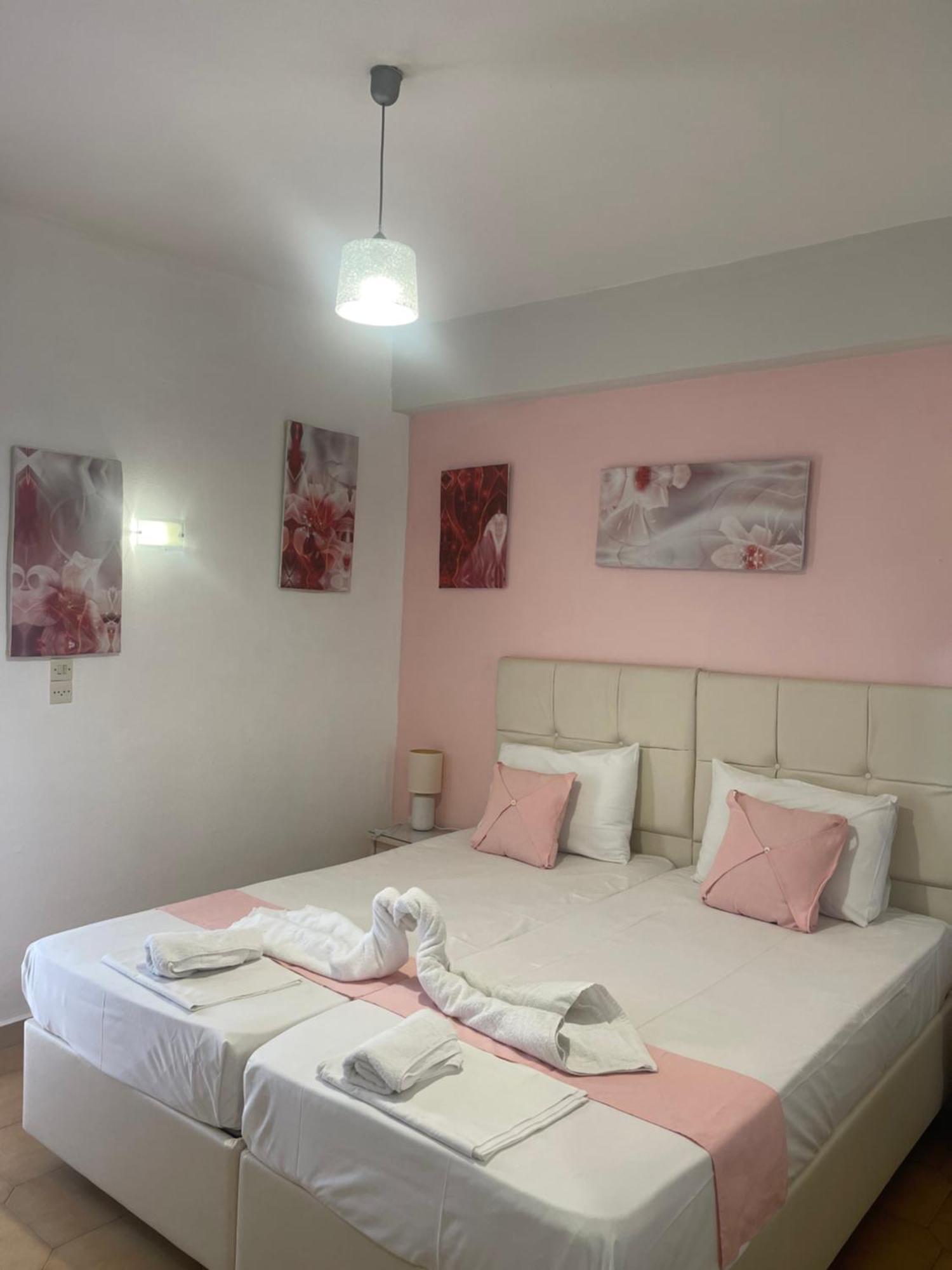 Hotel Pansion Katerina à Skála Eresoú Extérieur photo